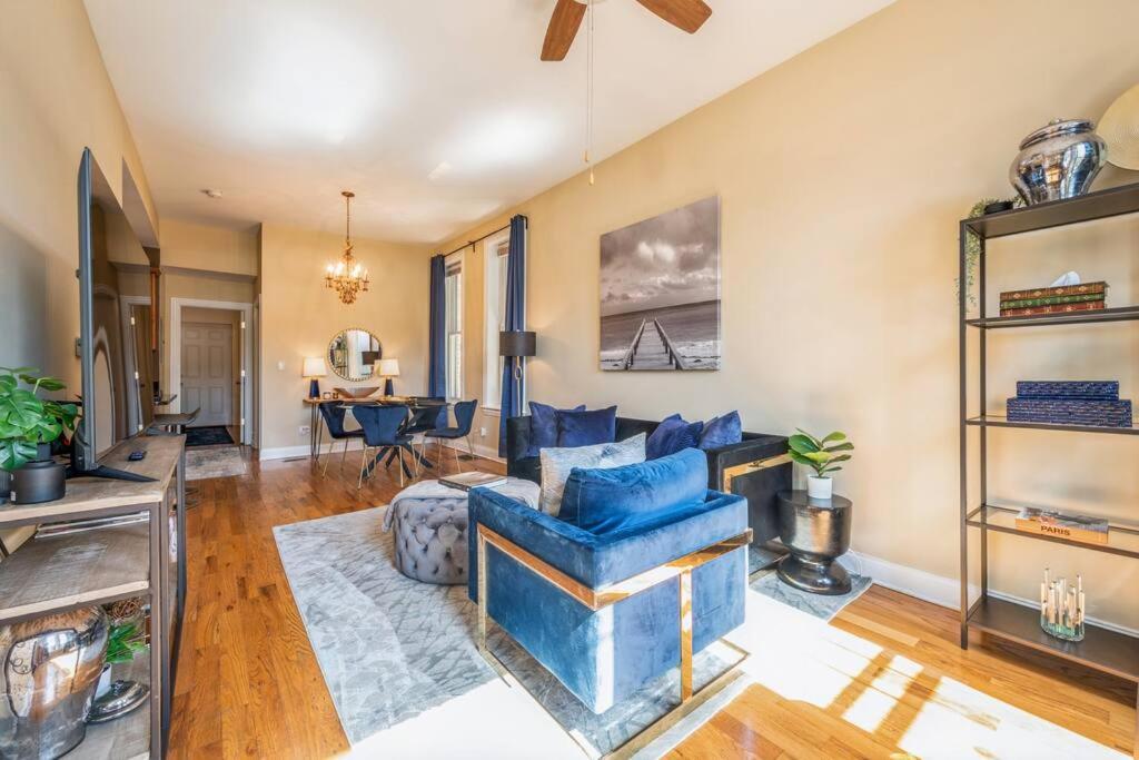 Lovely 2 Bed 3 Miles From Dt W Free Parking Chicago Luaran gambar